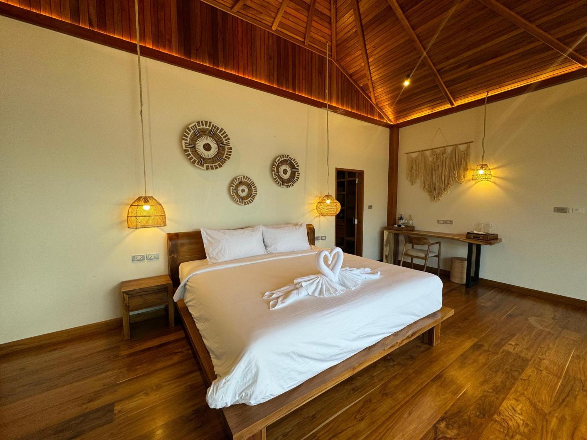 Ten Moons Sunset Villas Koh Lipe Exterior photo