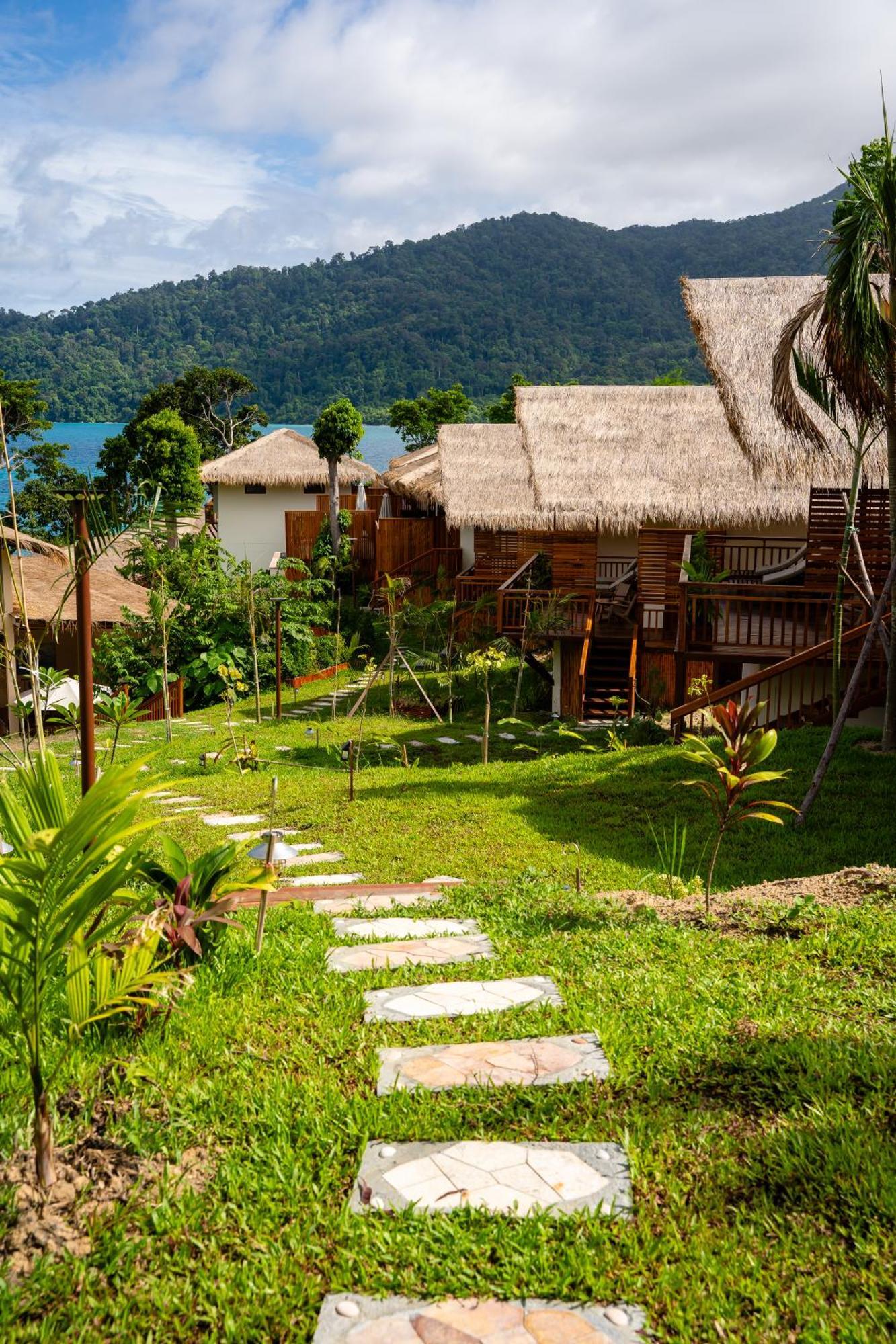 Ten Moons Sunset Villas Koh Lipe Exterior photo